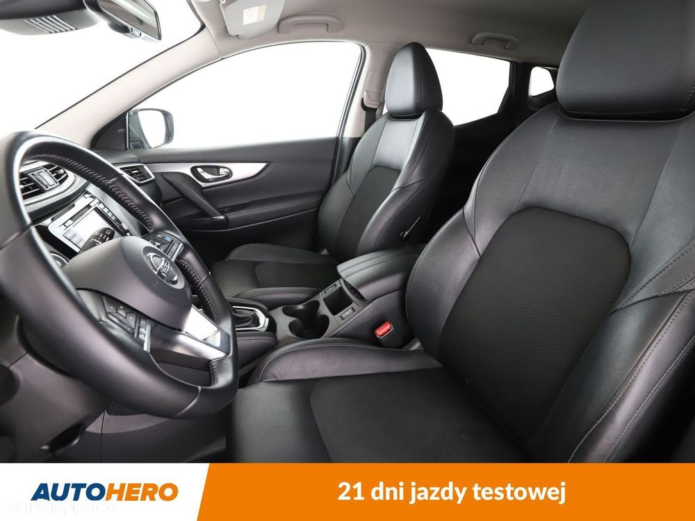 Nissan Qashqai - 10