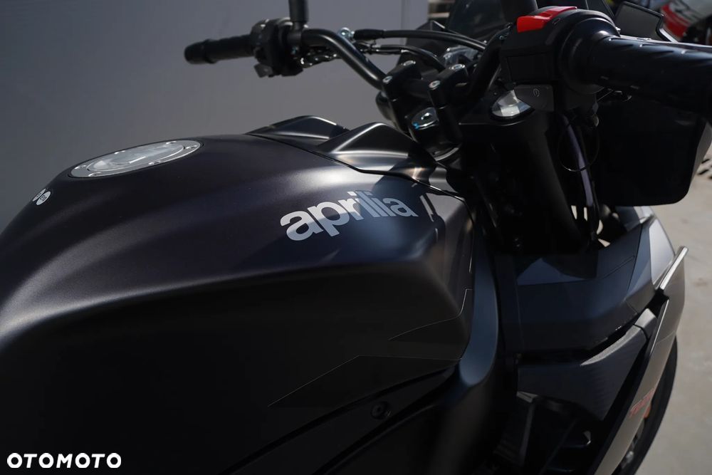 Aprilia Tuono - 7