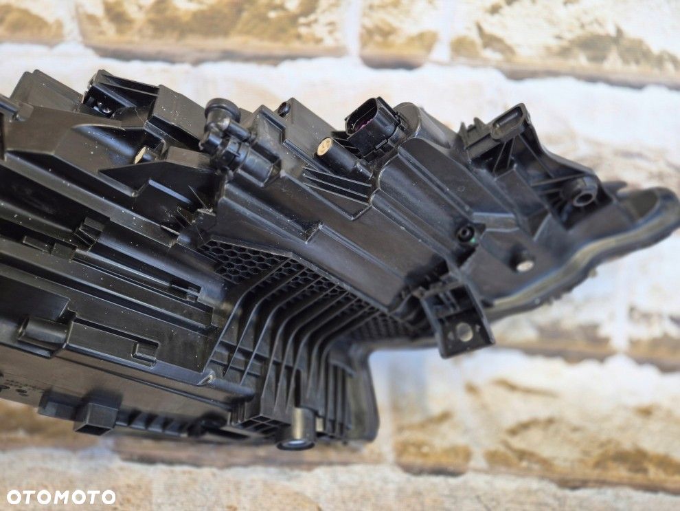 audi q8 24\'\' lift matrix led 4m8941039 lewa lampa europa - 12