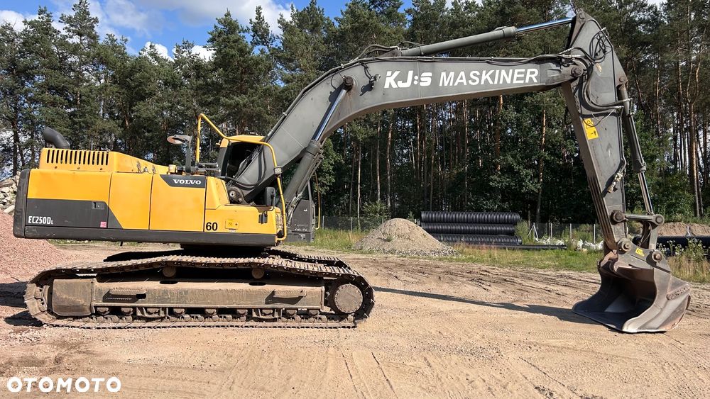 Volvo EC250 DL - 2