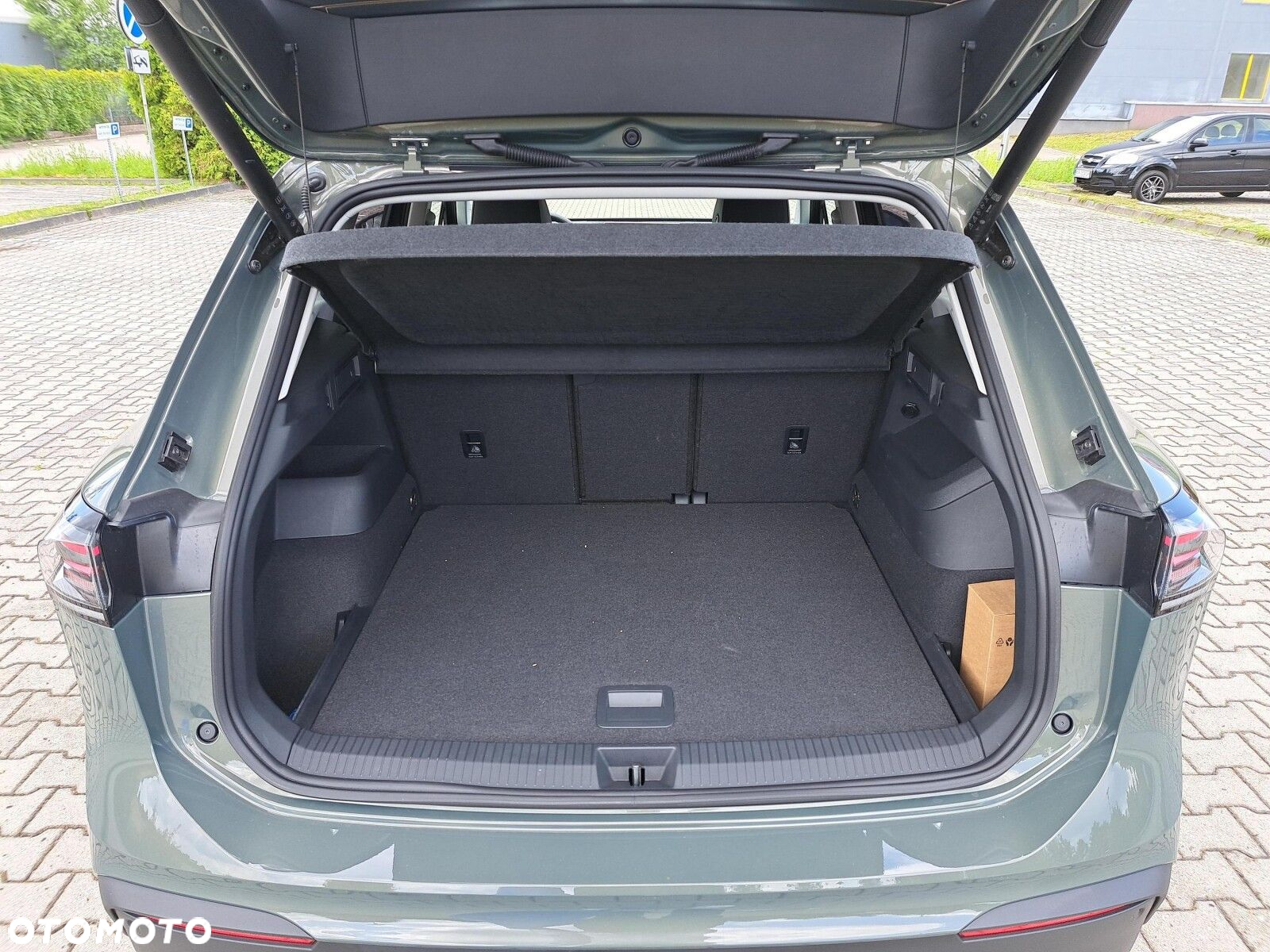Volkswagen Tiguan - 13