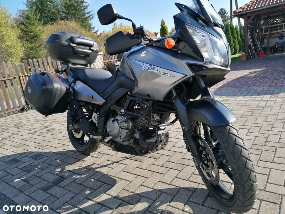 Suzuki V-STROM - 1