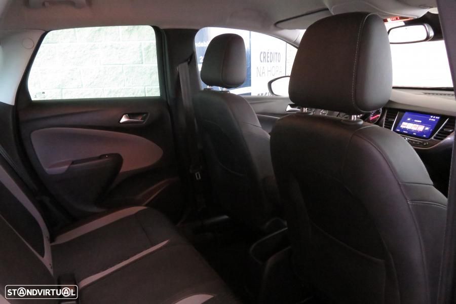 Opel Crossland X 1.2 Innovation - 23