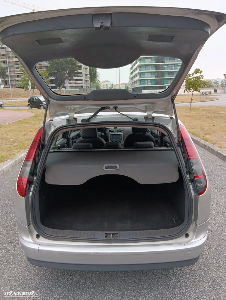 Ford Focus SW 1.6 TDCi DPF Sport - 5
