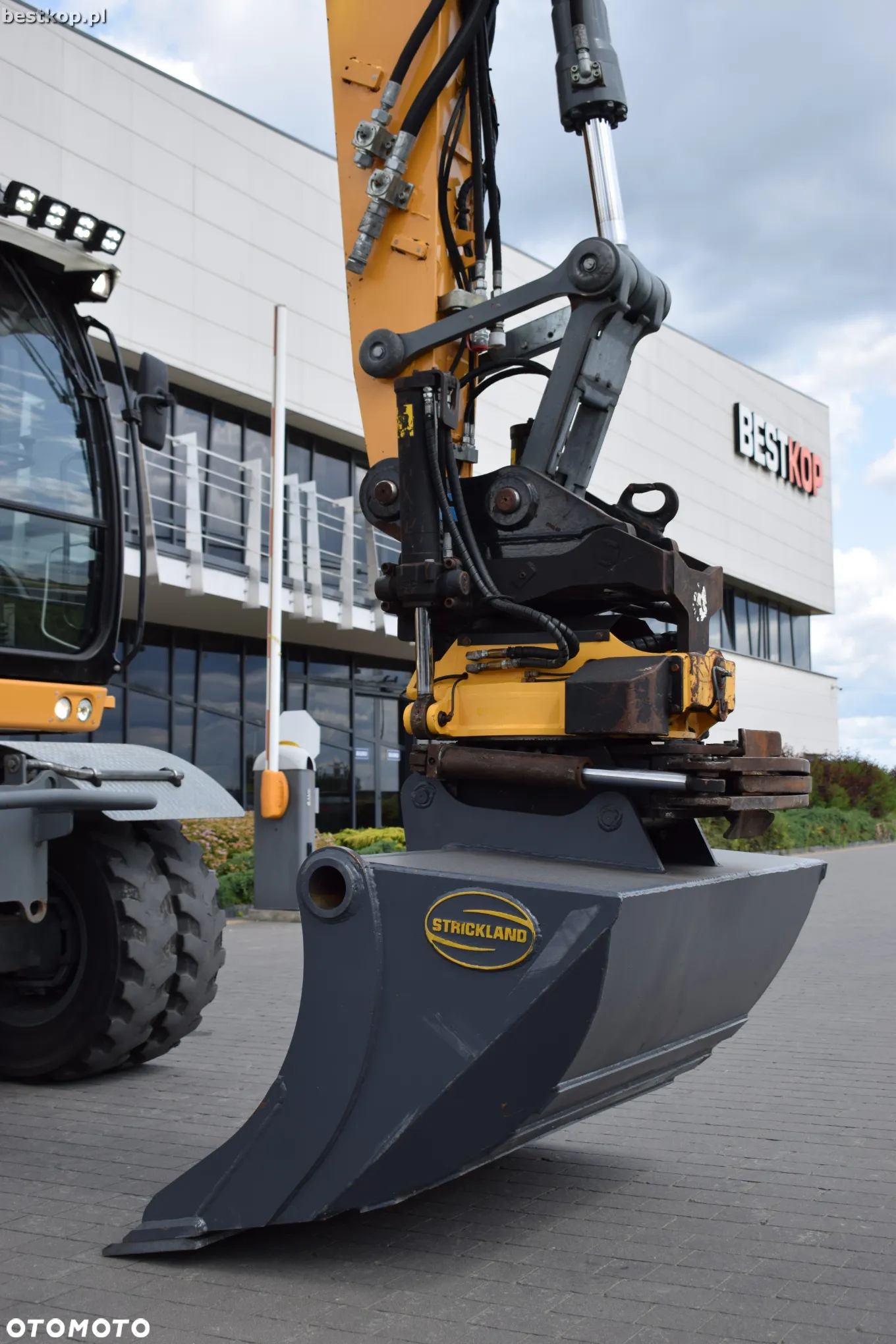 Liebherr A918 Compact Litronic - 19
