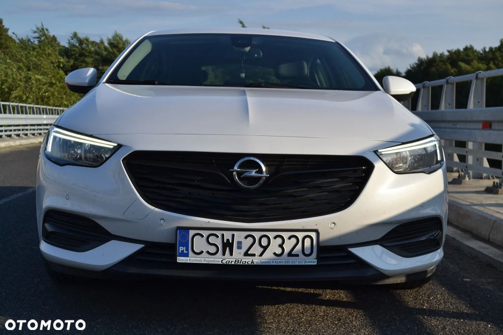Opel Insignia 1.5 T Elite S&S Eco - 9