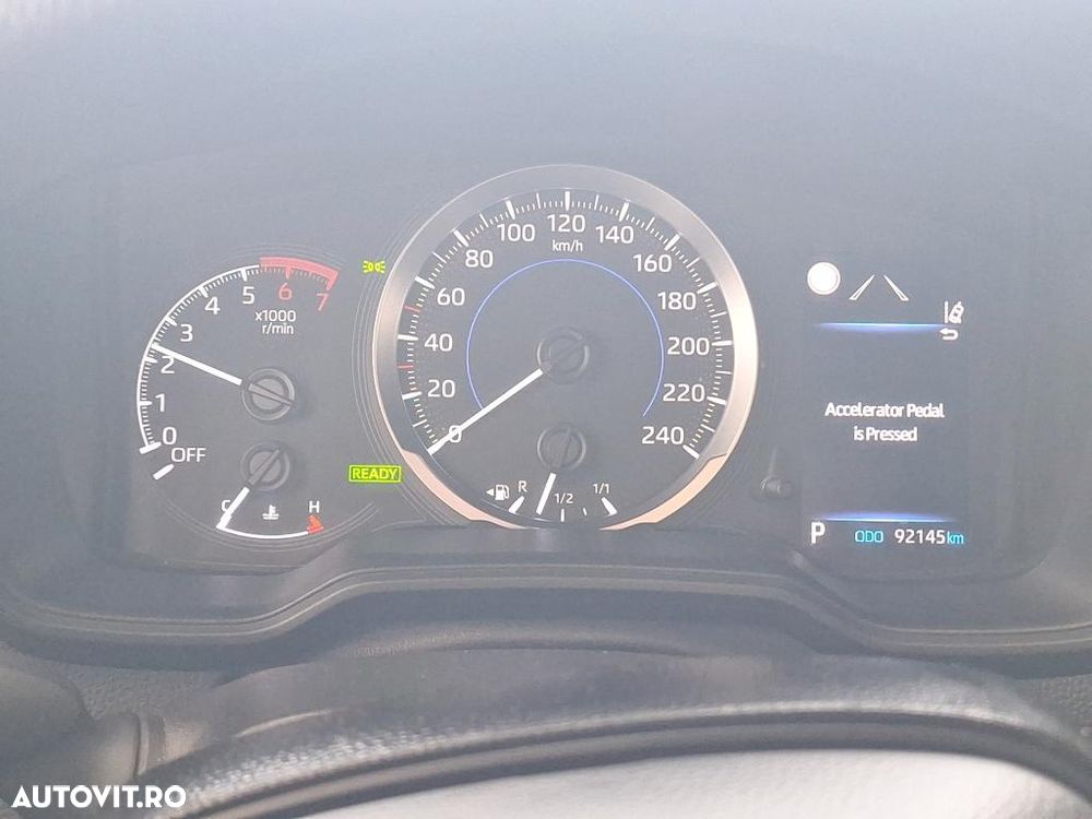Toyota Corolla 1.8 HSD Eco - 6