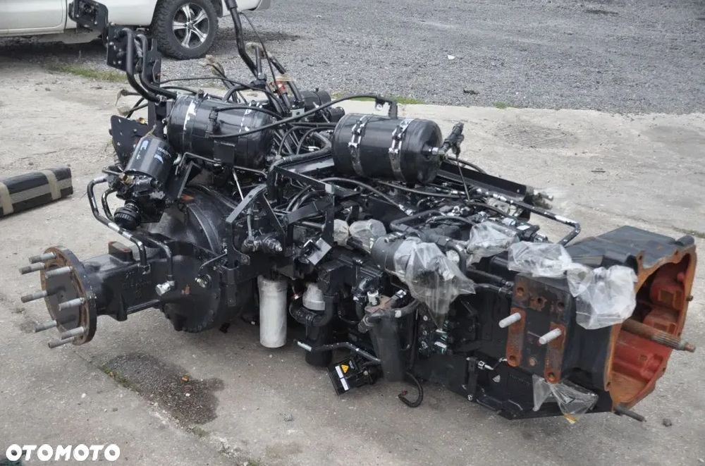 SKRZYNIA BIEGÓW MOST ZWOLNICA DEUTZ 6190 NOWY !!! - 1