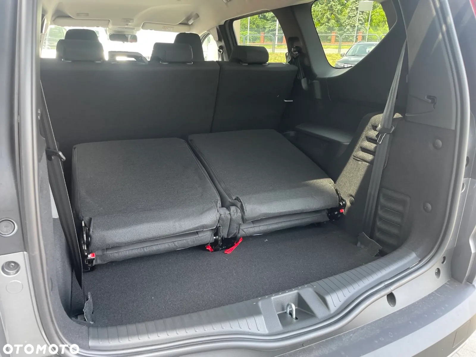 Dacia Jogger 1.0 TCe Expression 7os - 13