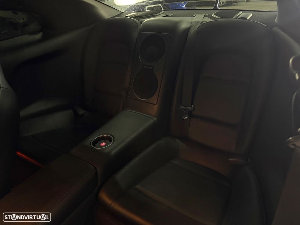 Nissan GT-R 3.8 V6 Black Edition - 8