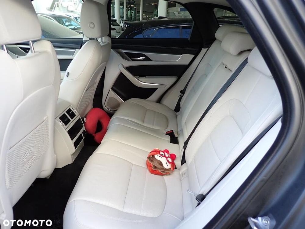 Jaguar F-Pace D200 AWD R-Dynamic S - 15