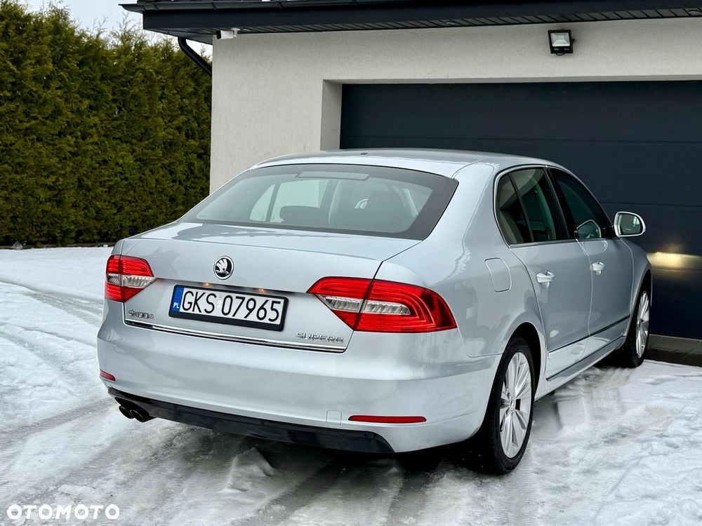 Skoda Superb 1.8 TSI DSG Exclusive - 7