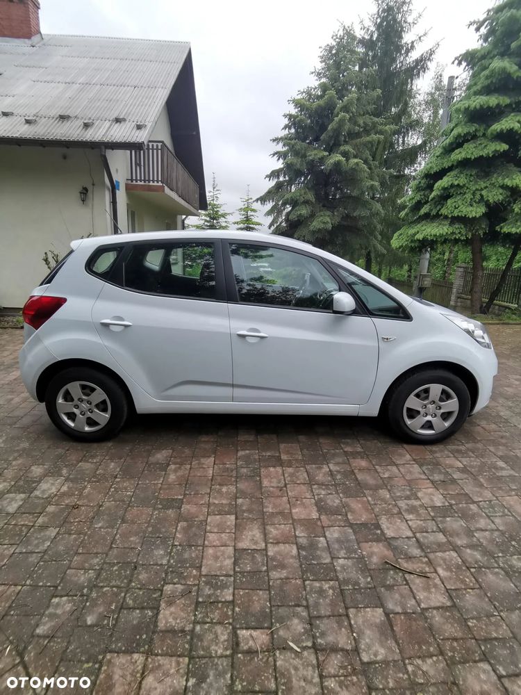 Kia Venga 1.4 CVVT Attract - 8
