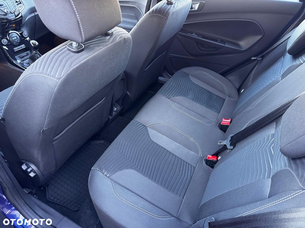 Ford Fiesta 1.0 EcoBoost Titanium - 28