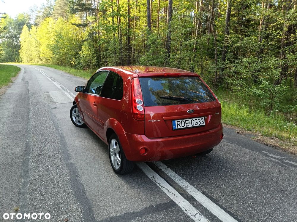 Ford Fiesta 1.4 TDCI - 35