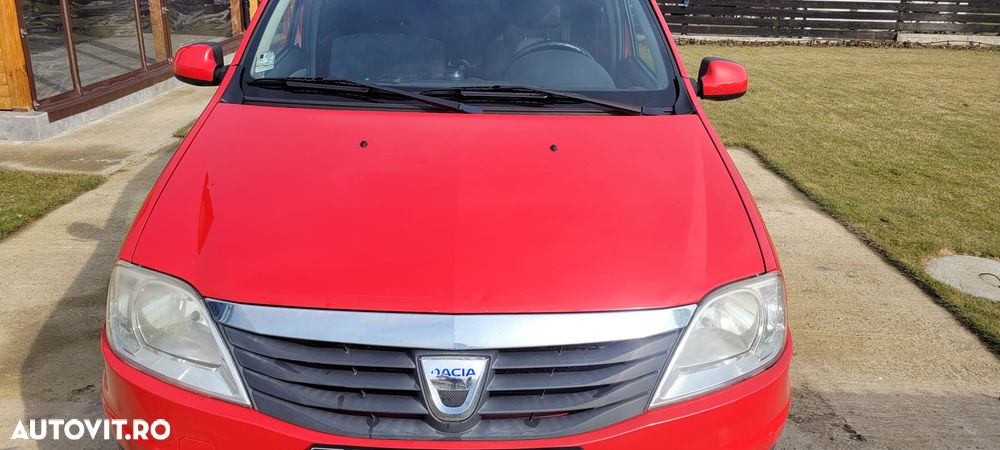 Dacia Logan K90 1.5 dCi Laureate - 1