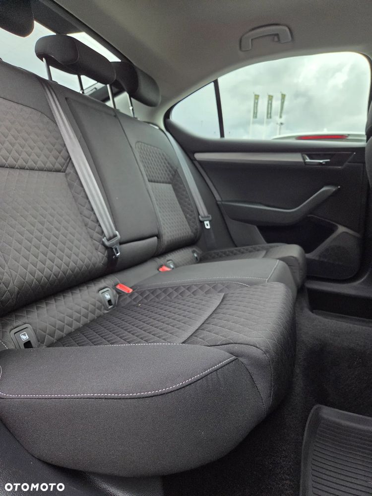 Skoda Superb 2.0 TDI 4x4 Ambition DSG - 19