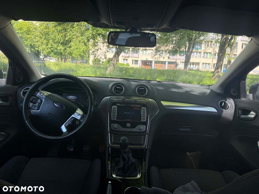 Ford Mondeo 2.0 Titanium - 1