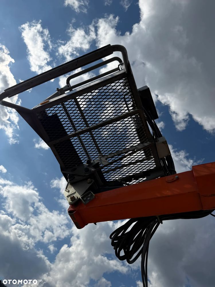 Nifty 170 HAC Zwyżka koszowa 17 metrów Podnośnik. jak Nowa z salonu 2016rok. PRĄD 230v. 4sekcje sterowania na dole Nowy model! Z komuny Norweskiej. Używana była 1 raz do roku. Serwisowana w DEKRA do końca  OKAZJA. Zwyżka Obrotowa. Poziomowanie kosza. Pełna Hydraulika. - 22