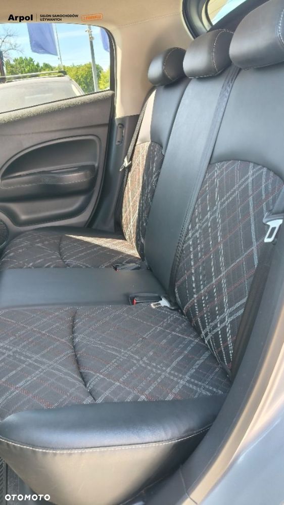 Mitsubishi Space Star 1.2 AS&G Instyle CVT - 24