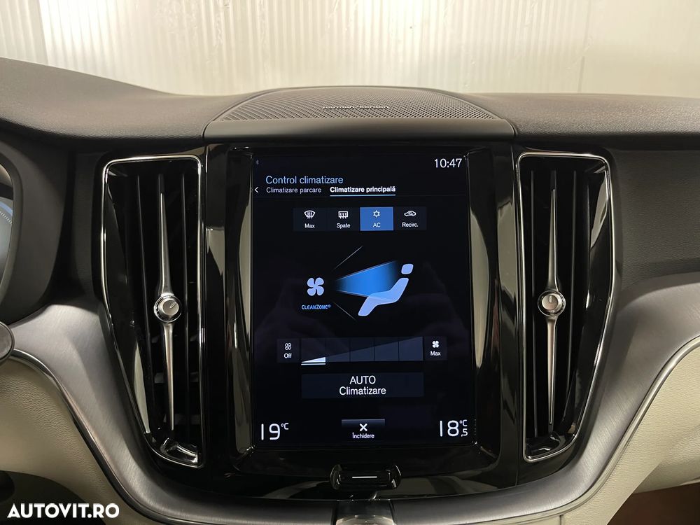 Volvo XC 60 T6 AWD Recharge Geartronic Inscription Expression - 21