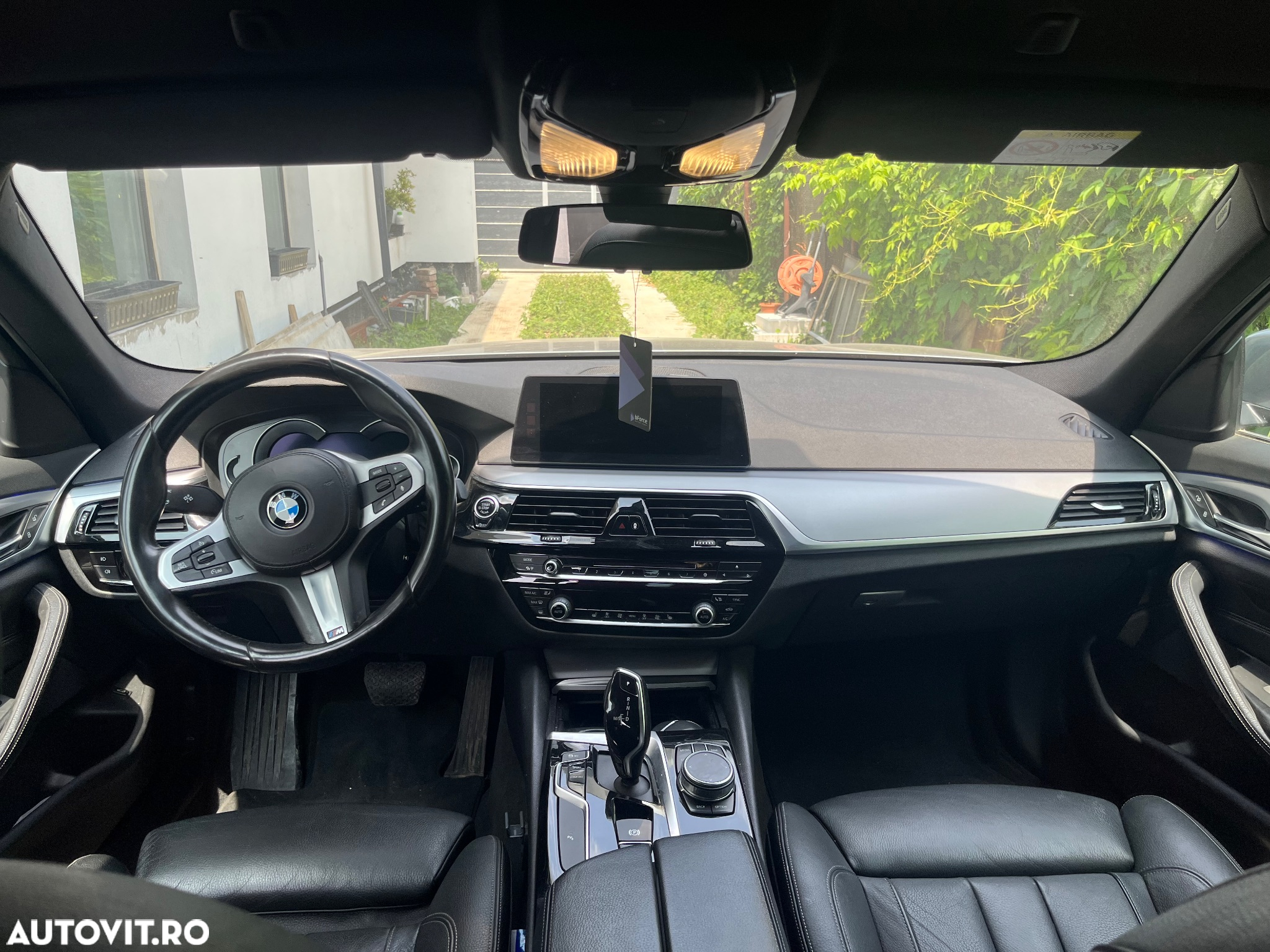BMW Seria 5 520d AT - 10