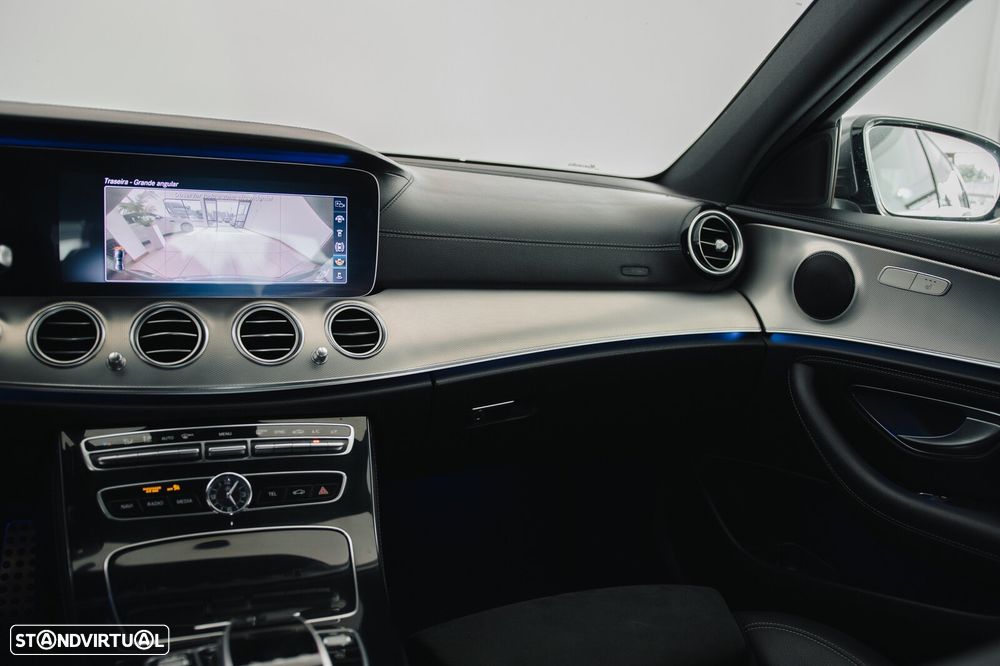 Mercedes-Benz E 220 d AMG Line - 14