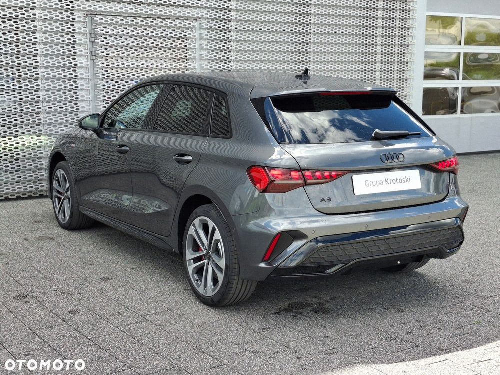 Audi A3 Sportback - 8