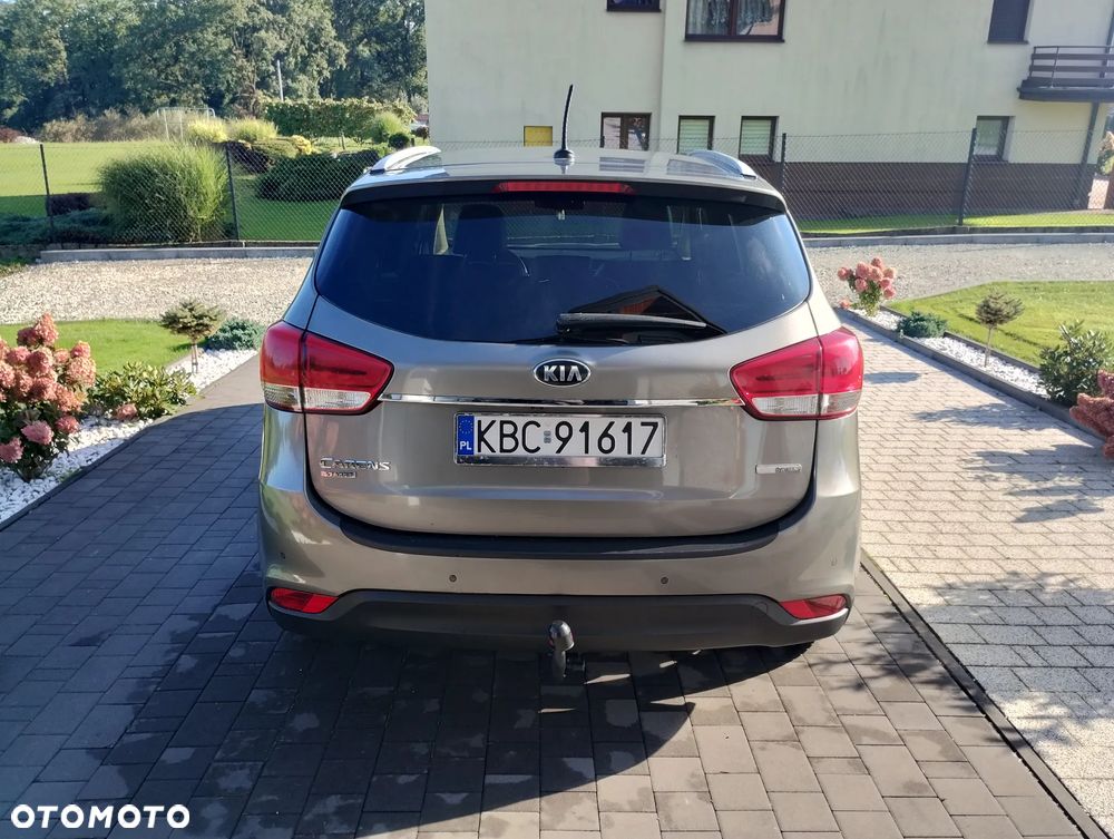 Kia Carens 1.7 CRDi XL 7os - 4