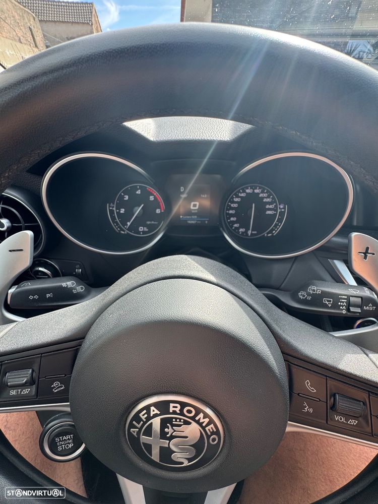 Alfa Romeo Stelvio 2.2 D Super AT8 - 6