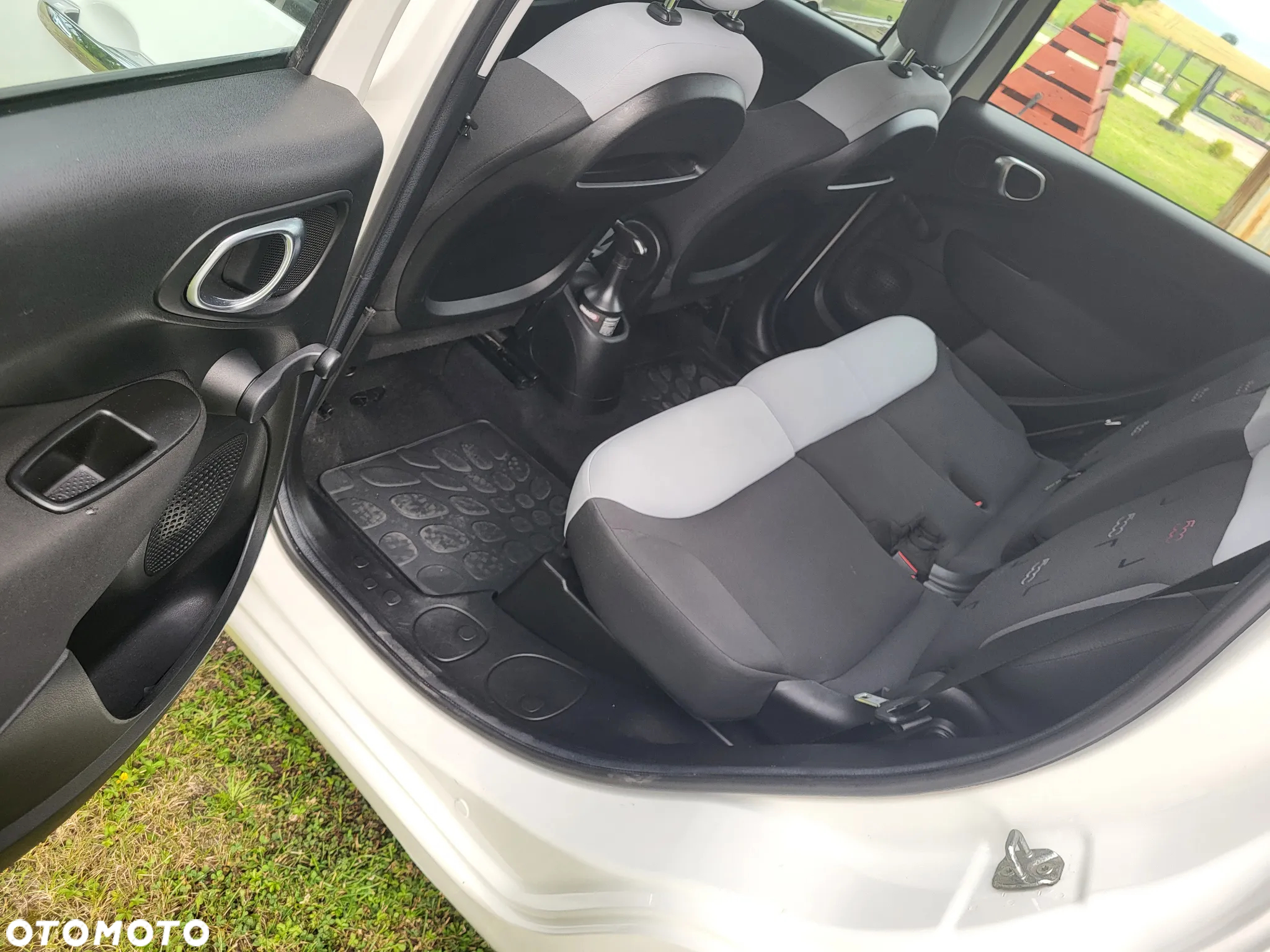 Fiat 500L 1.4 16V Lounge - 29