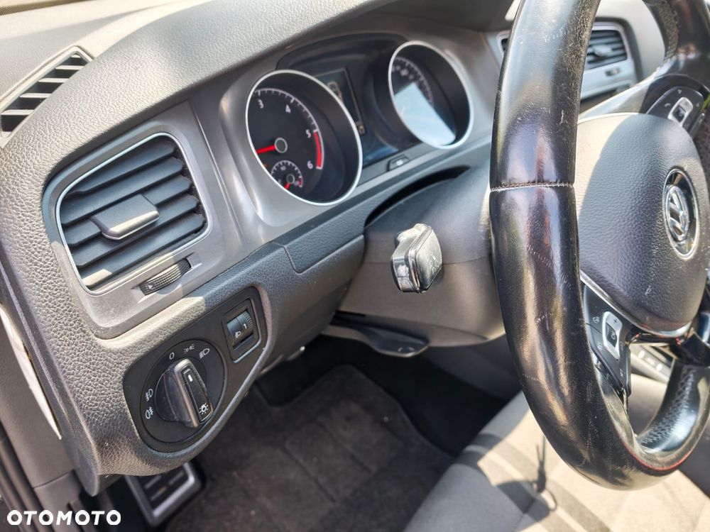 Volkswagen Golf 1.6 TDI BMT Highline - 26