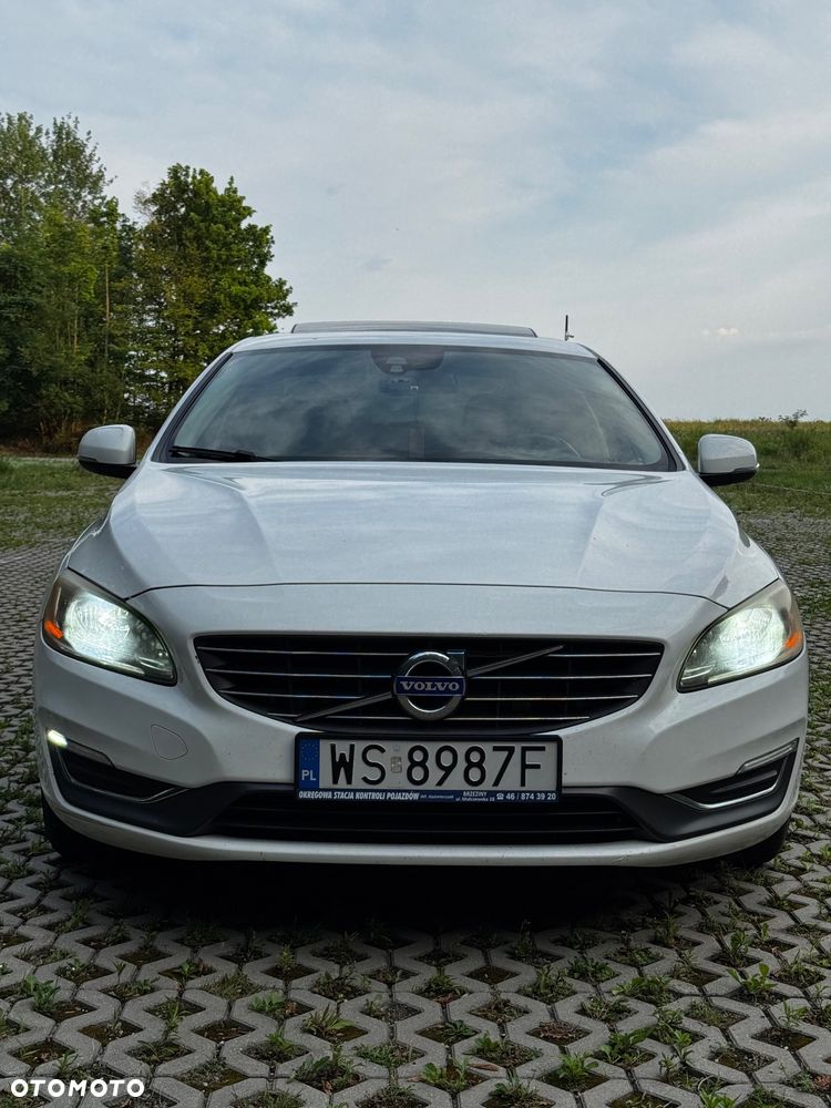 Volvo S60 - 2