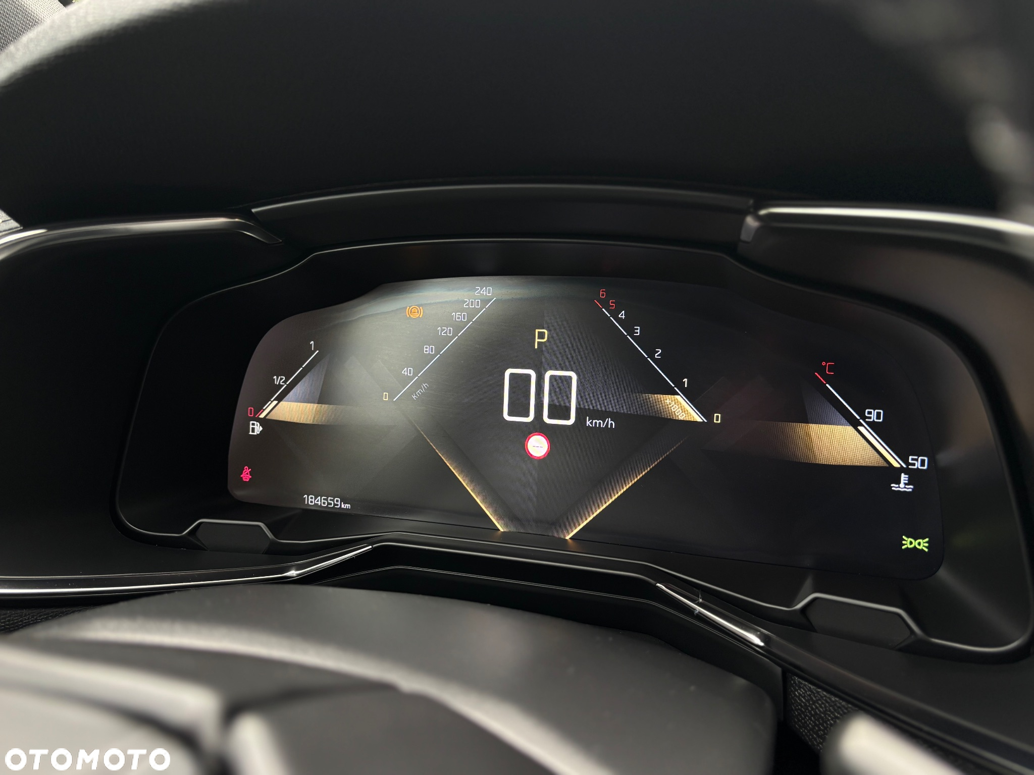 DS Automobiles DS 7 Crossback 2.0 BlueHDi So Chic - 30
