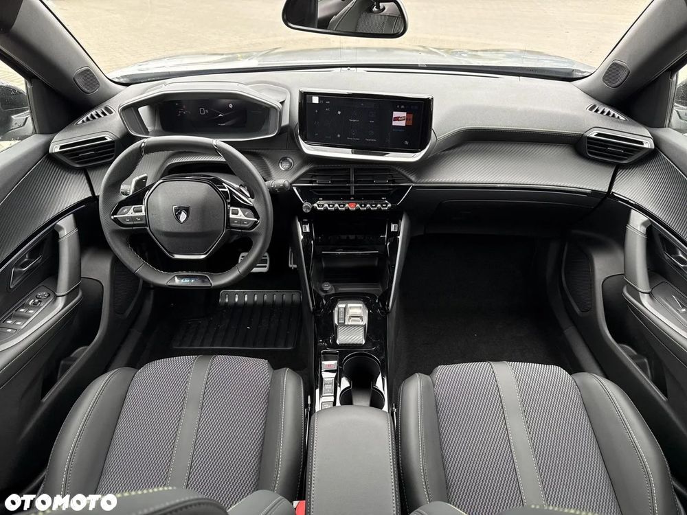 Peugeot 2008 - 18