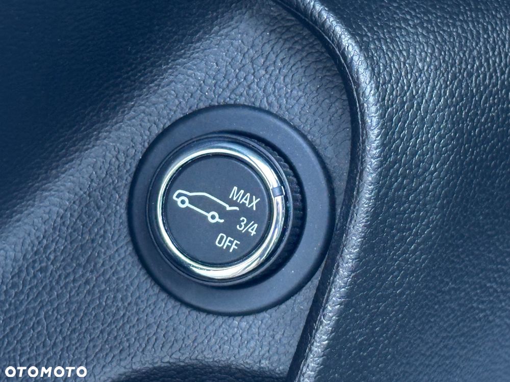 Opel Insignia 2.8 V6 Turbo 4x4 Automatik OPC - 23