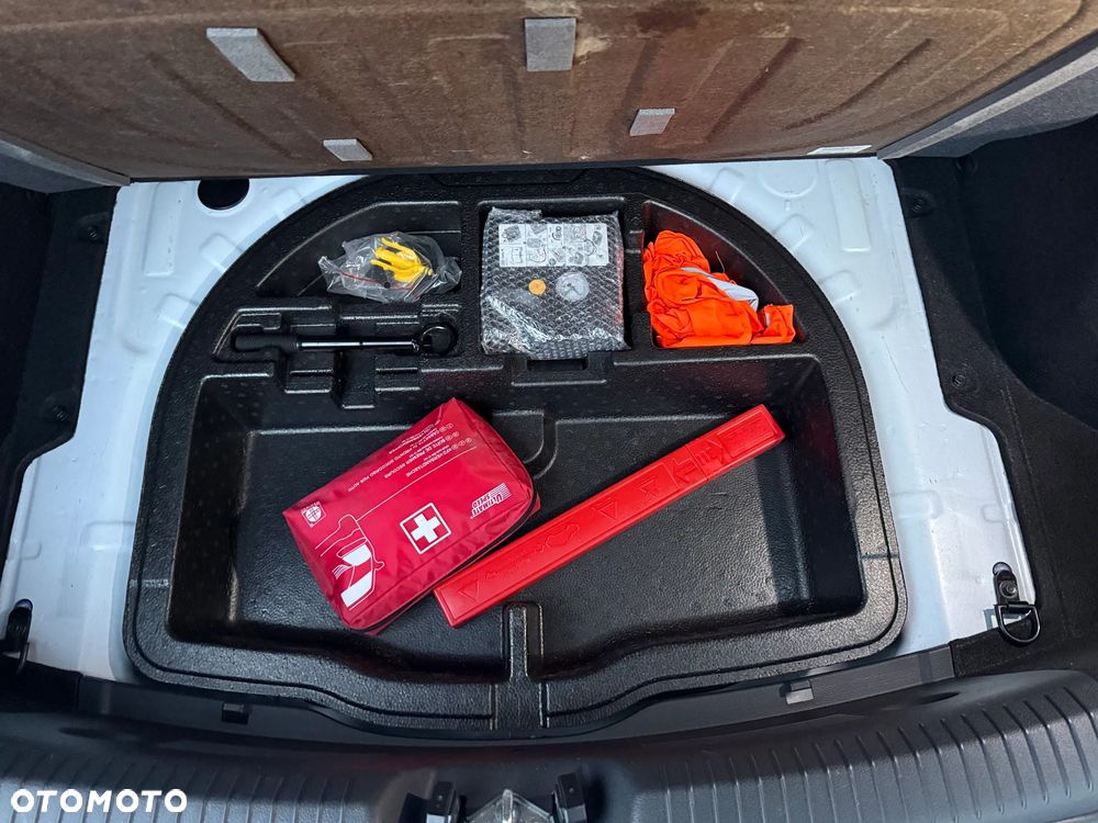 Hyundai i30 1.5 DPI Pure - 15