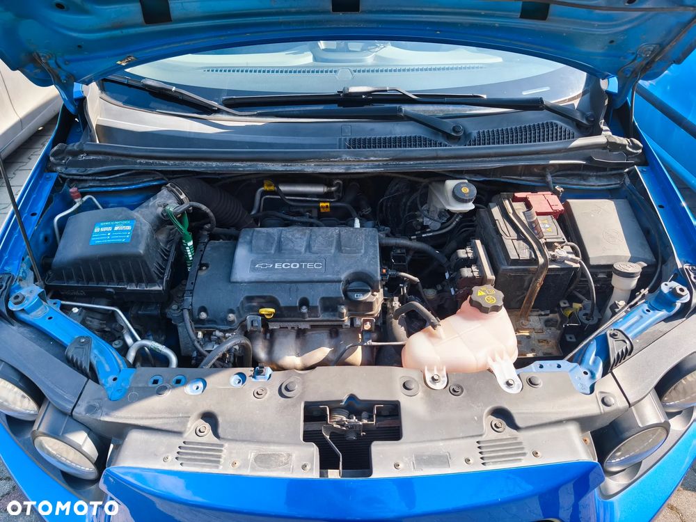 Chevrolet Aveo 1.2 LT - 16