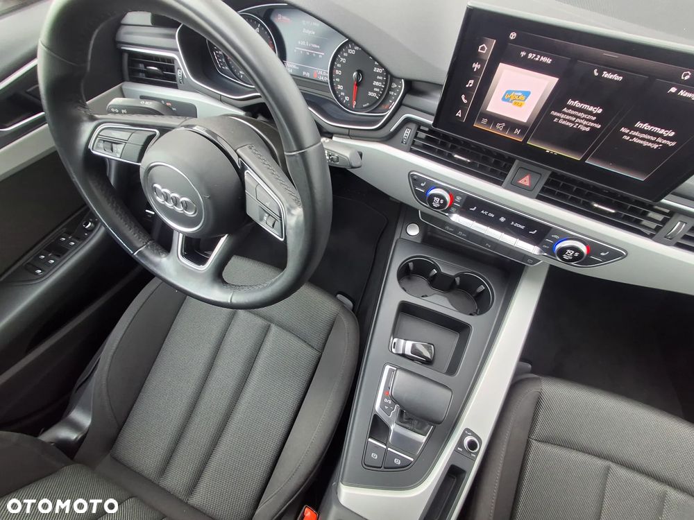 Audi A4 Limousine 30 TDI mHEV S Line S tronic - 31