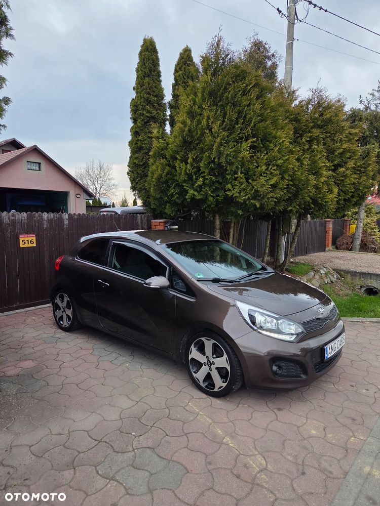 Kia Rio 1.2 XL - 19