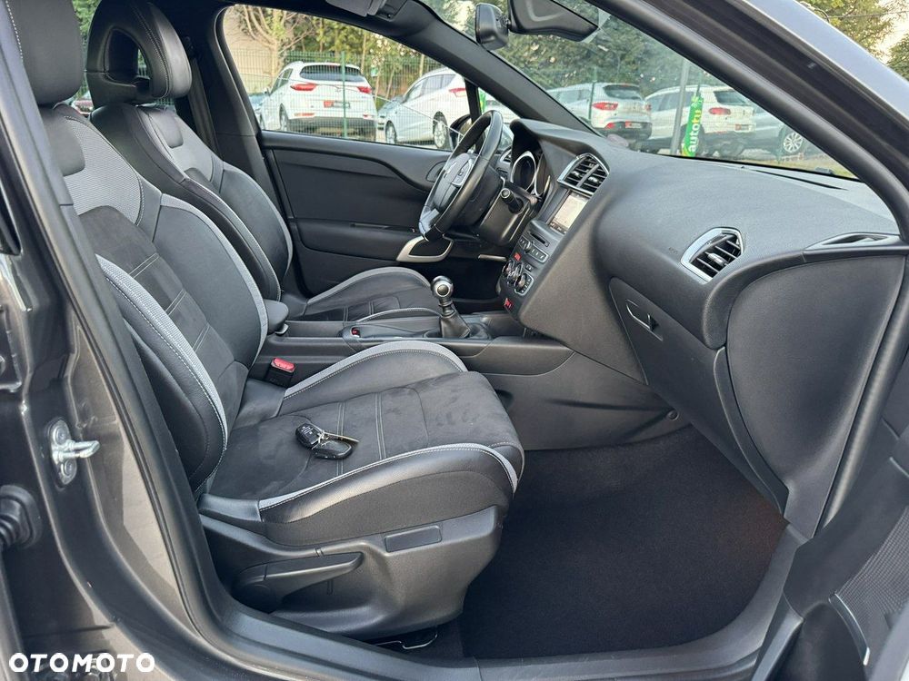 DS Automobiles DS 4 - 32