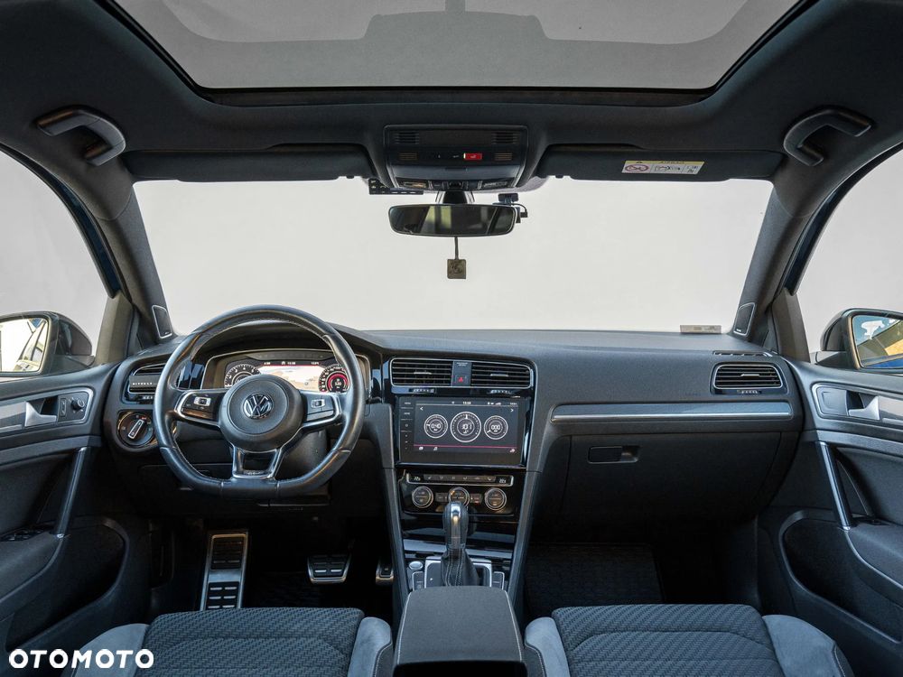 Volkswagen Golf 1.5 TSI ACT OPF DSG Highline - 23