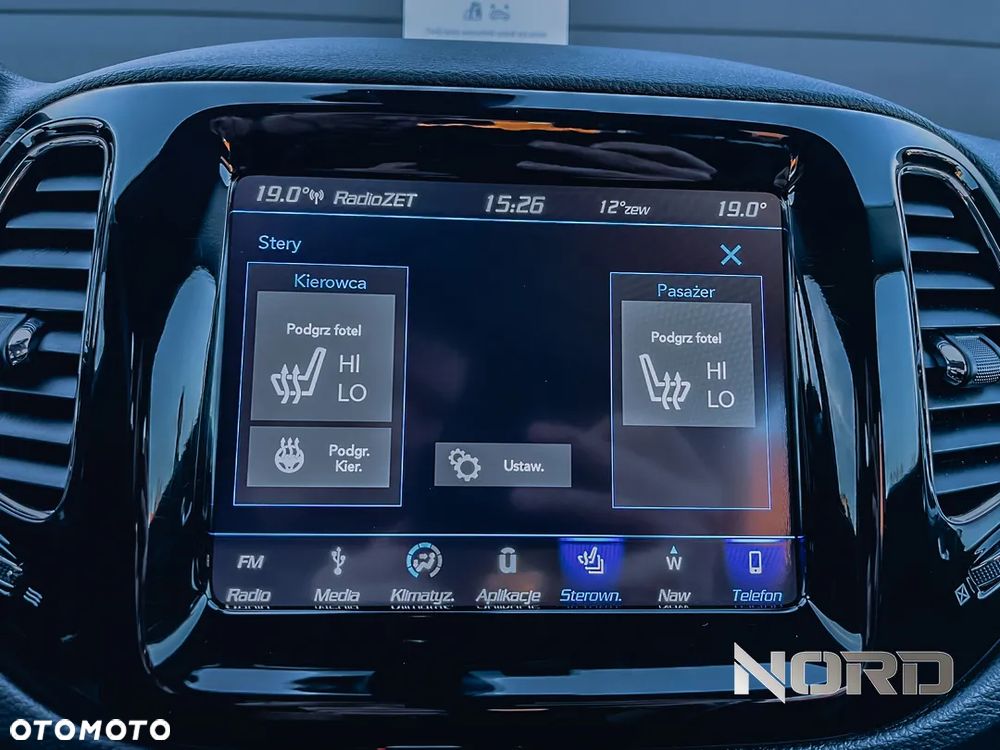 Jeep Compass 2.0 MJD Night Eagle 4WD S&S - 29