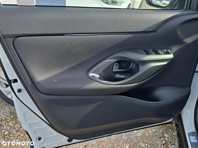 Toyota Yaris Cross Hybrid 1.5 GR Sport - 12