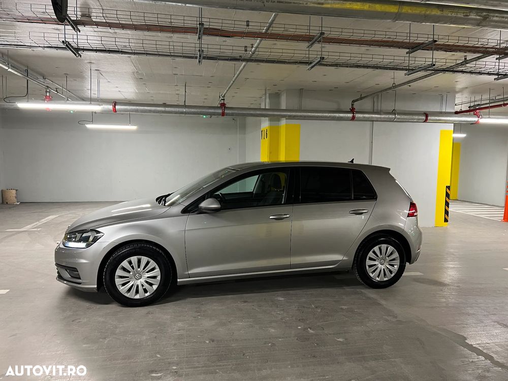 Volkswagen Golf 1.6 TDI Comfortline - 5