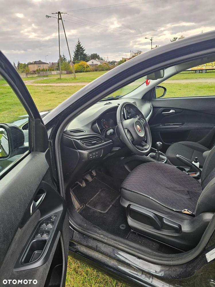 Fiat Tipo 5-Türer Lounge - 9