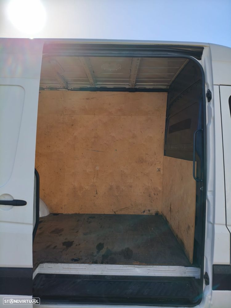 VW CRAFTER - 18