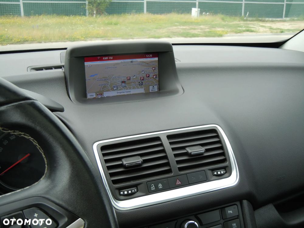 Opel Meriva - 11