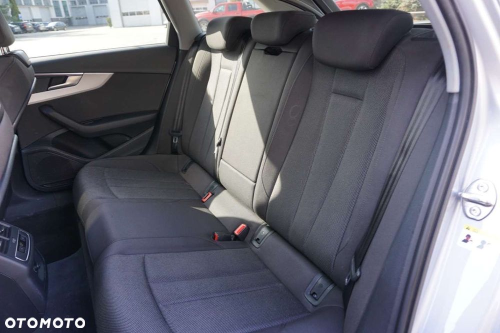 Audi A4 Avant - 12