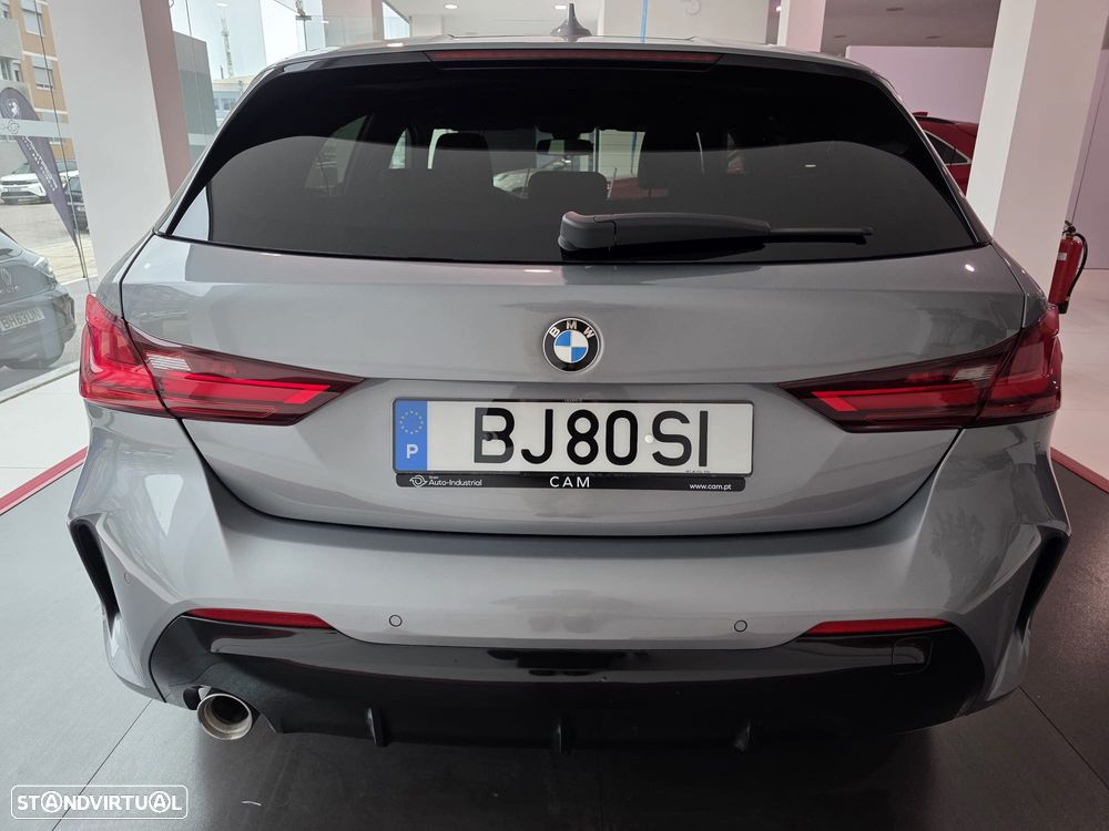 BMW 116 d Pack Desportivo M Auto - 5